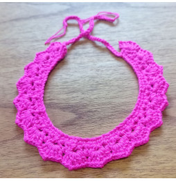 Gargantilla Crochet Mirta Rosa Chicle